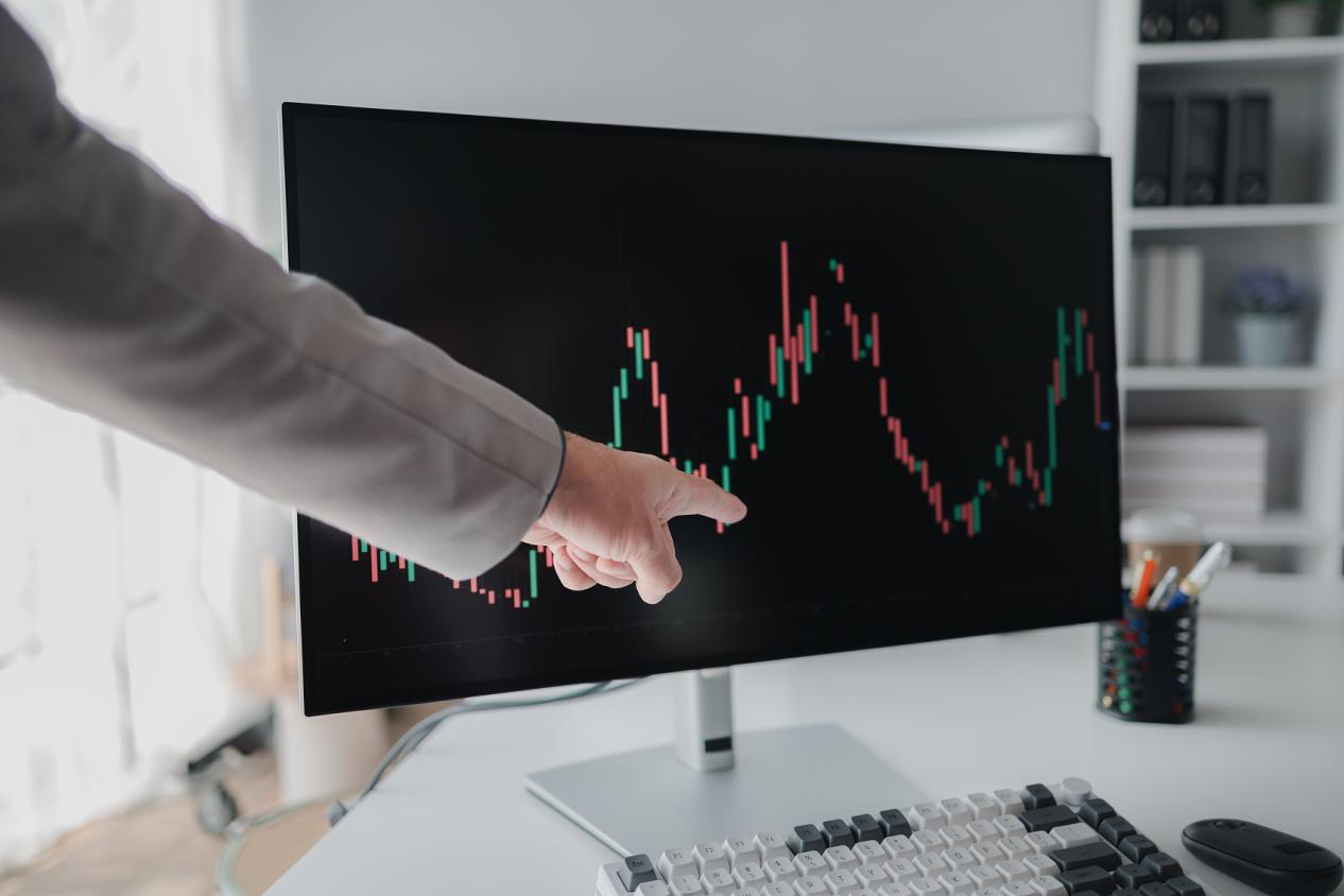 CFD交易全景解析：从运作机制到风险管理的投资指南