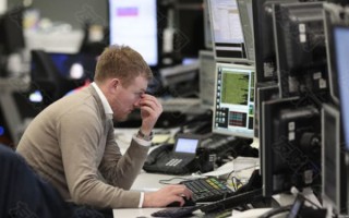 macro markets巨汇：分歧将是2022年主题 汇市投资者开始嗅到了这一点
