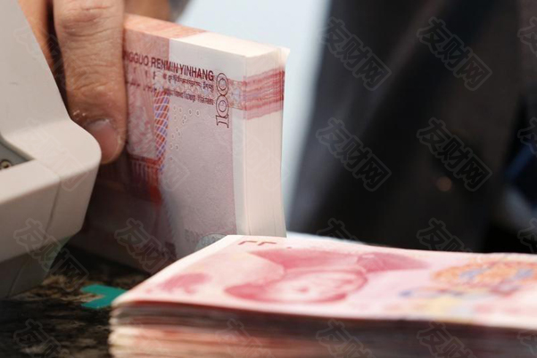 macro markets巨汇：人民币高估值在明后年会更突出 应未雨绸缪应对资金外流带来的负面冲击-第1张图片-Macro Global Markets巨汇